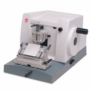 Micrótomo rotatorio (Accu-Cut SRM 200)